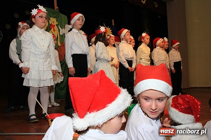 Zdjęcie w galerii na portalu naszraciborz.pl: Świąteczny klimat w Krzanowicach wiadomości z regionu