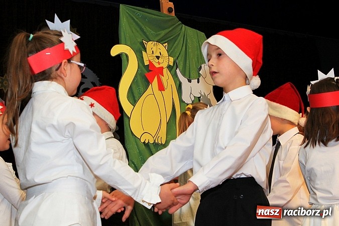 Zdjęcie w galerii na portalu naszraciborz.pl: Świąteczny klimat w Krzanowicach wiadomości z regionu