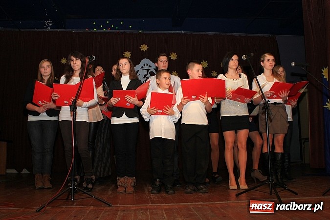 Zdjęcie w galerii na portalu naszraciborz.pl: Świąteczny klimat w Krzanowicach wiadomości z regionu