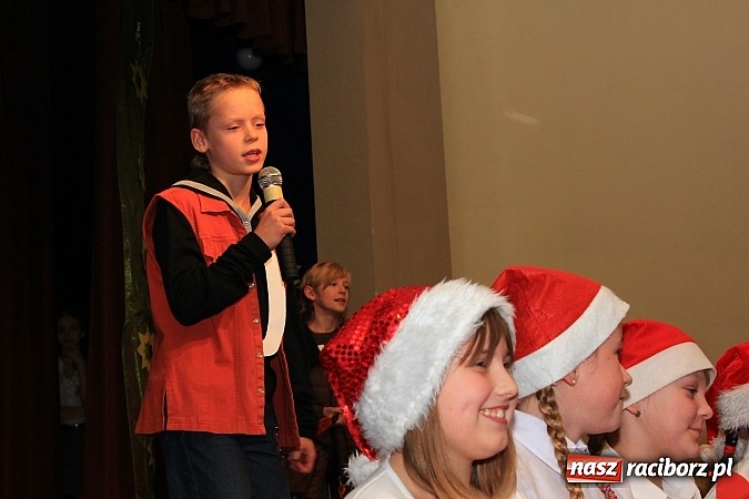 Zdjęcie w galerii na portalu naszraciborz.pl: Świąteczny klimat w Krzanowicach wiadomości z regionu