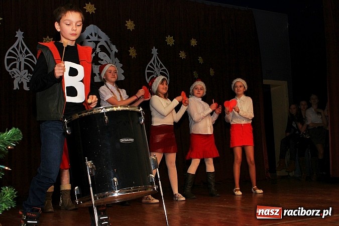 Zdjęcie w galerii na portalu naszraciborz.pl: Świąteczny klimat w Krzanowicach wiadomości z regionu