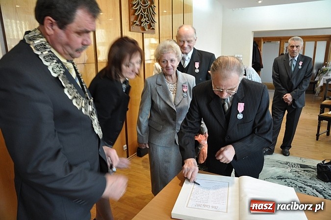 Zdjęcie w galerii na portalu naszraciborz.pl: Złote gody w Pietrowicach Wielkich wiadomości z regionu