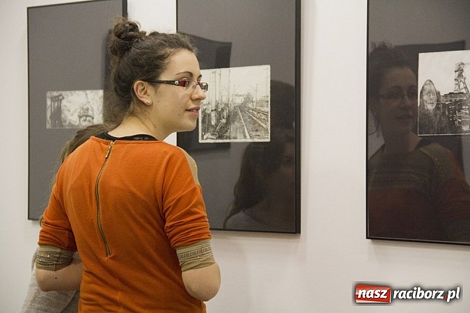 Zdjęcie w galerii na portalu naszraciborz.pl: Licealiści wystawili prace w Czarnym Kocie wiadomości z regionu