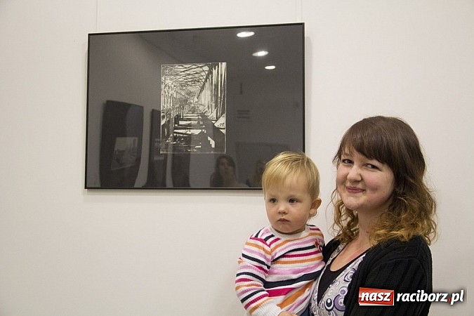 Zdjęcie w galerii na portalu naszraciborz.pl: Licealiści wystawili prace w Czarnym Kocie wiadomości z regionu