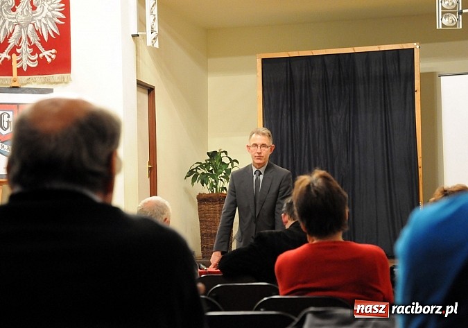 Zdjęcie w galerii na portalu naszraciborz.pl: Tunel przy kebabie, czyli zbudujmy podziemne przejście pod placem Konstytucji 3 Maja wiadomości z regionu