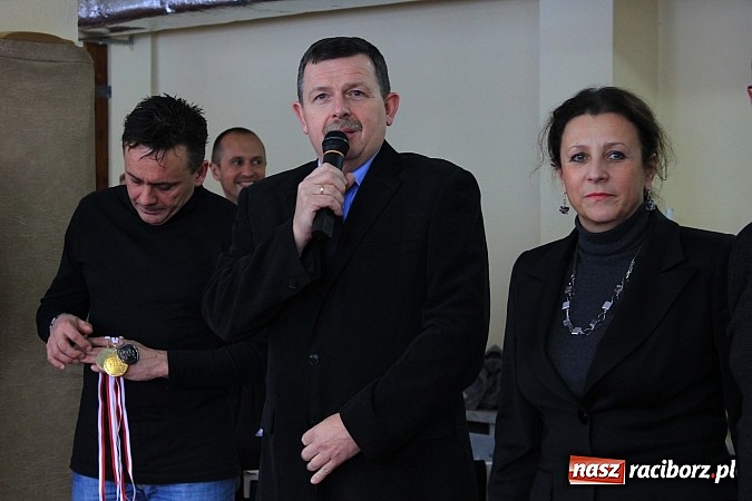 Zdjęcie w galerii na portalu naszraciborz.pl: Zimowe mistrzostwa lekkoatletyczne w ZSOMS wiadomości z regionu