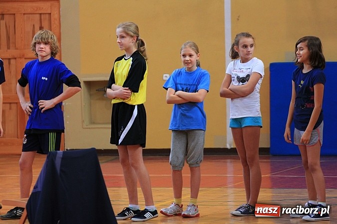 Zdjęcie w galerii na portalu naszraciborz.pl: Zimowe mistrzostwa lekkoatletyczne w ZSOMS wiadomości z regionu