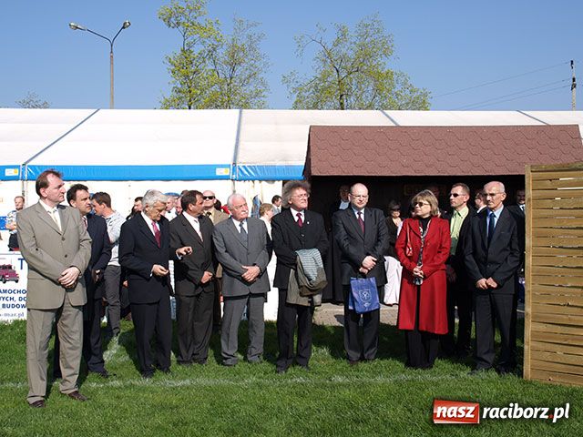Zdjęcie w galerii na portalu naszraciborz.pl: Procesja gigant wiadomości z regionu