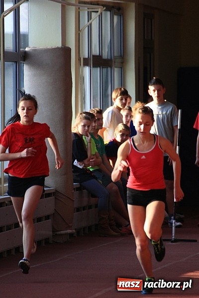 Zdjęcie w galerii na portalu naszraciborz.pl: Gimnazjaliści rywalizowali w ZSOMS wiadomości z regionu