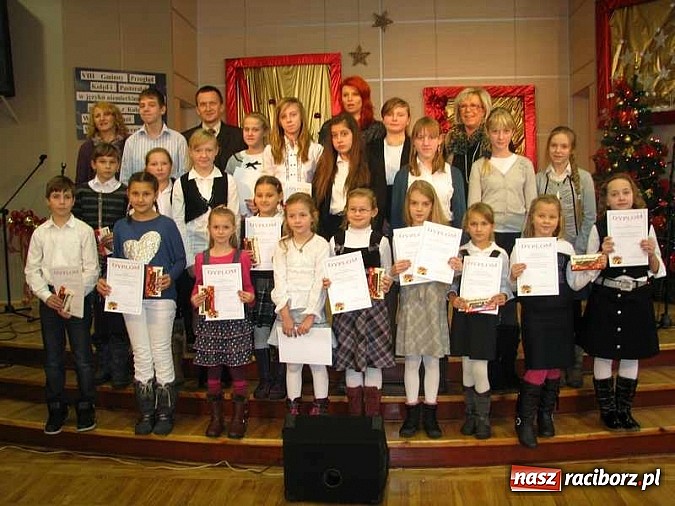 Zdjęcie w galerii na portalu naszraciborz.pl: Przegląd polskich i niemieckich kolęd w Tworkowie wiadomości z regionu