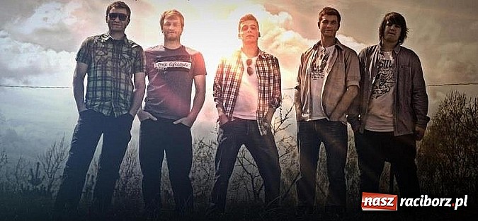 Zdjęcie w galerii na portalu naszraciborz.pl: Koncert zespołu Amsterdam z Wodzisławia w  wiadomości z regionu