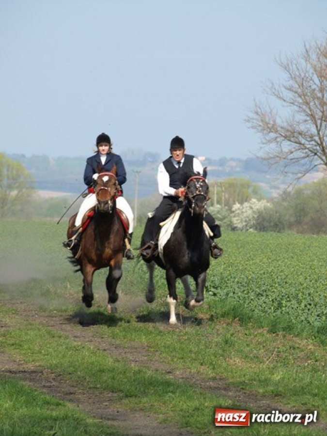 Zdjęcie w galerii na portalu naszraciborz.pl: Bieńkowicki obchód pól wiadomości z regionu
