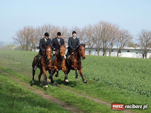 Zdjęcie w galerii na portalu naszraciborz.pl: Bieńkowicki obchód pól wiadomości z regionu