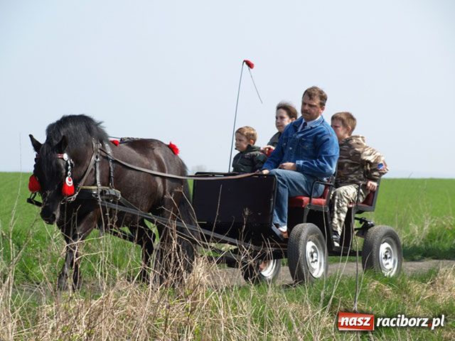 Zdjęcie w galerii na portalu naszraciborz.pl: Bieńkowicki obchód pól wiadomości z regionu