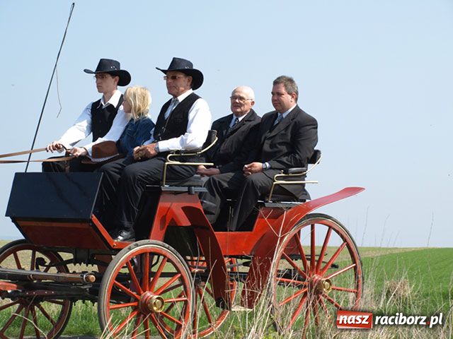 Zdjęcie w galerii na portalu naszraciborz.pl: Bieńkowicki obchód pól wiadomości z regionu