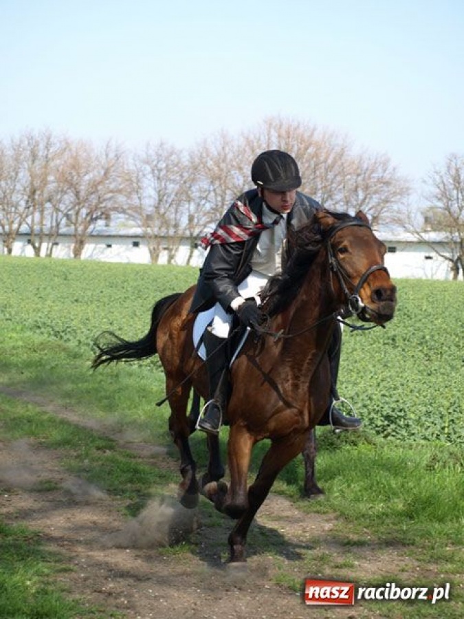 Zdjęcie w galerii na portalu naszraciborz.pl: Bieńkowicki obchód pól wiadomości z regionu