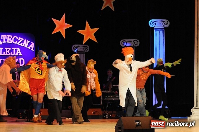 Zdjęcie w galerii na portalu naszraciborz.pl: Dwunasta Gwiazdka Serc już za nami. Ponad trzy godziny przedniej zabawy wiadomości z regionu