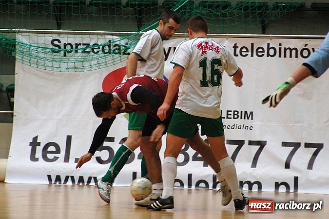 Zdjęcie w galerii na portalu naszraciborz.pl: Grad goli w piątkowych meczach wiadomości z regionu