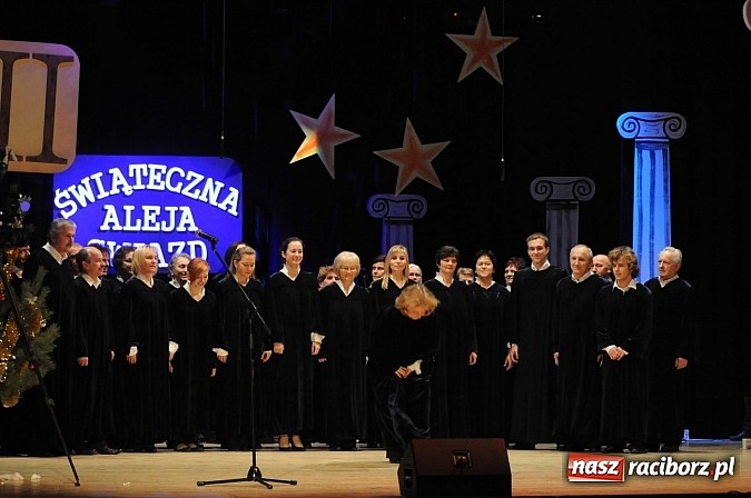 Zdjęcie w galerii na portalu naszraciborz.pl: Chór z Brzezia gwiazdą Gwiazdki Serc wiadomości z regionu