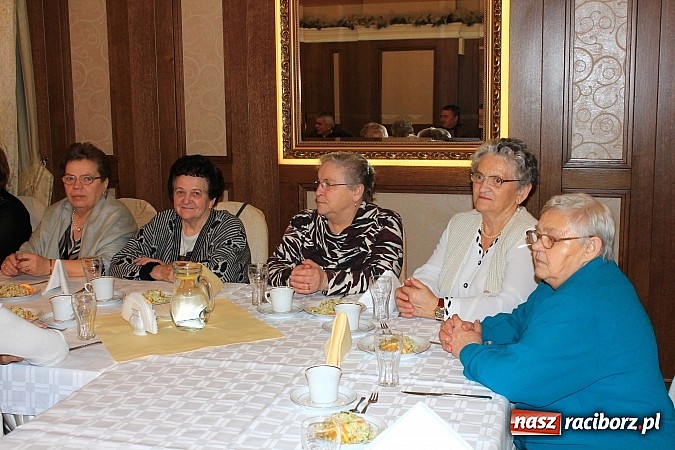 Zdjęcie w galerii na portalu naszraciborz.pl: Spotkanie opłatkowe w Krzanowicach wiadomości z regionu