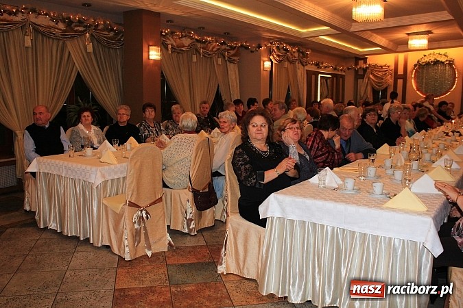 Zdjęcie w galerii na portalu naszraciborz.pl: Spotkanie opłatkowe w Krzanowicach wiadomości z regionu
