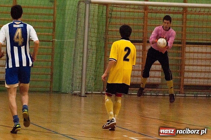 Zdjęcie w galerii na portalu naszraciborz.pl: KS Unia bezkonkurencyjna  w turnieju halowym wiadomości z regionu