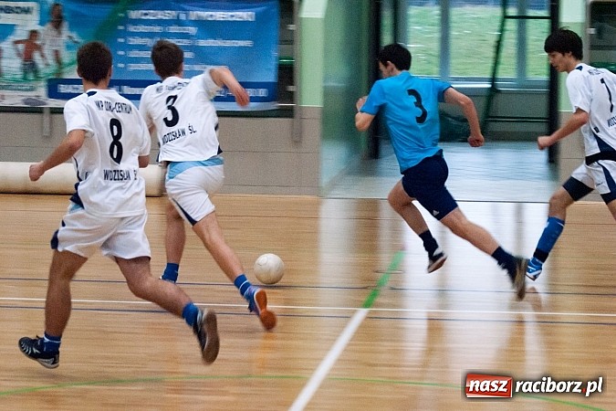 Zdjęcie w galerii na portalu naszraciborz.pl: KS Unia bezkonkurencyjna  w turnieju halowym wiadomości z regionu