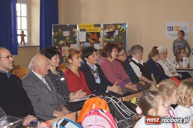 Zdjęcie w galerii na portalu naszraciborz.pl: Mały owad, wielki problem wiadomości z regionu