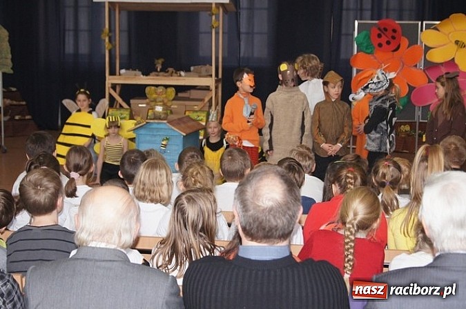 Zdjęcie w galerii na portalu naszraciborz.pl: Mały owad, wielki problem wiadomości z regionu