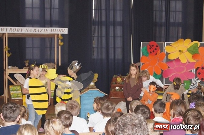 Zdjęcie w galerii na portalu naszraciborz.pl: Mały owad, wielki problem wiadomości z regionu