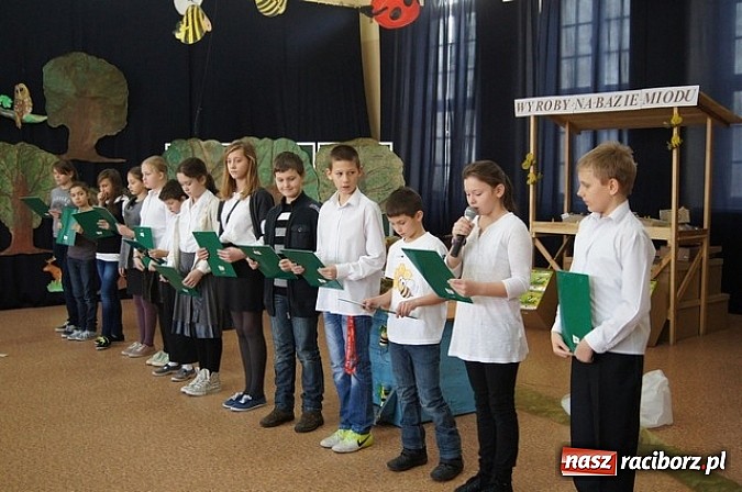 Zdjęcie w galerii na portalu naszraciborz.pl: Mały owad, wielki problem wiadomości z regionu