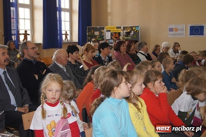 Zdjęcie w galerii na portalu naszraciborz.pl: Mały owad, wielki problem wiadomości z regionu