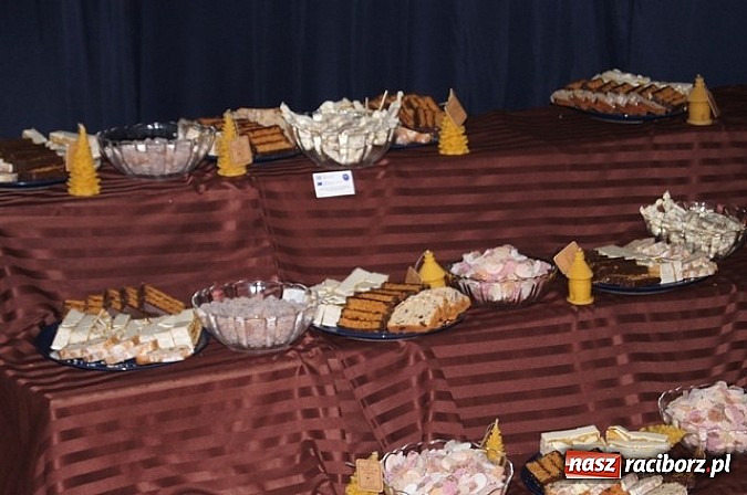 Zdjęcie w galerii na portalu naszraciborz.pl: Mały owad, wielki problem wiadomości z regionu