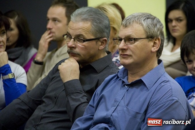 Zdjęcie w galerii na portalu naszraciborz.pl: W MDK-u świętowano 10-lecie grupy Irrealis wiadomości z regionu