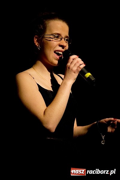 Zdjęcie w galerii na portalu naszraciborz.pl: W MDK-u świętowano 10-lecie grupy Irrealis wiadomości z regionu