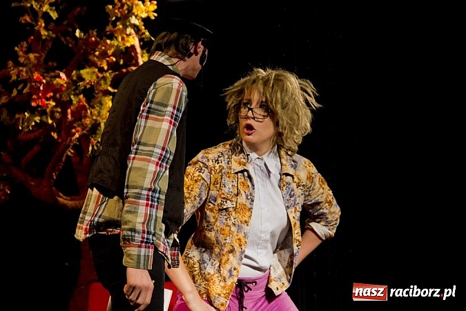 Zdjęcie w galerii na portalu naszraciborz.pl: W MDK-u świętowano 10-lecie grupy Irrealis wiadomości z regionu