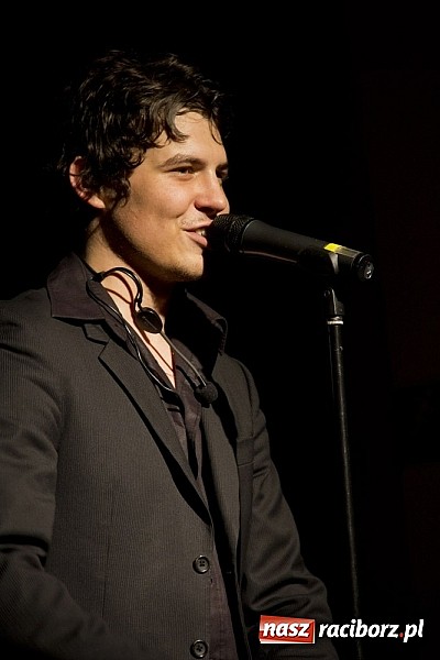 Zdjęcie w galerii na portalu naszraciborz.pl: W MDK-u świętowano 10-lecie grupy Irrealis wiadomości z regionu