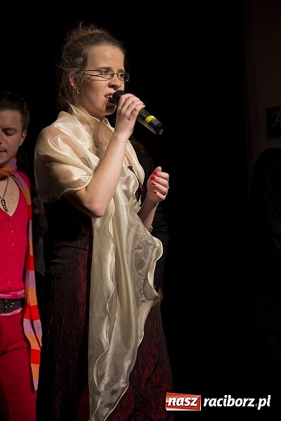 Zdjęcie w galerii na portalu naszraciborz.pl: W MDK-u świętowano 10-lecie grupy Irrealis wiadomości z regionu