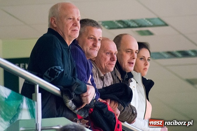 Zdjęcie w galerii na portalu naszraciborz.pl: KMP SMS Hyrbud i Czarne Koszule przełamały złą passę wiadomości z regionu