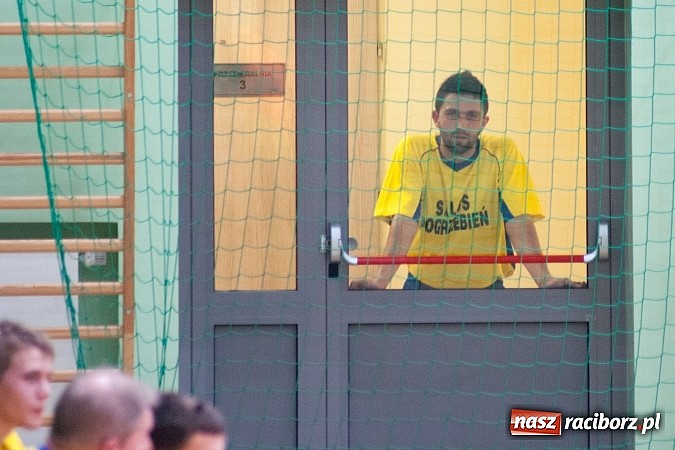 Zdjęcie w galerii na portalu naszraciborz.pl: KMP SMS Hyrbud i Czarne Koszule przełamały złą passę wiadomości z regionu