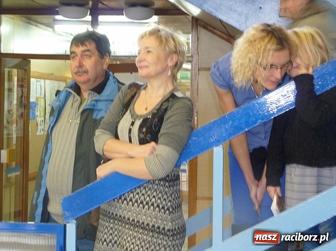 Zdjęcie w galerii na portalu naszraciborz.pl: Pływanie: Międzynarodowy Mikołaj na pływalni SMS-u wiadomości z regionu