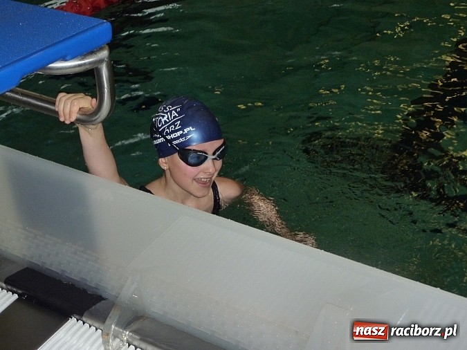Zdjęcie w galerii na portalu naszraciborz.pl: Pływanie: Międzynarodowy Mikołaj na pływalni SMS-u wiadomości z regionu