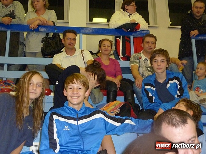 Zdjęcie w galerii na portalu naszraciborz.pl: Pływanie: Międzynarodowy Mikołaj na pływalni SMS-u wiadomości z regionu