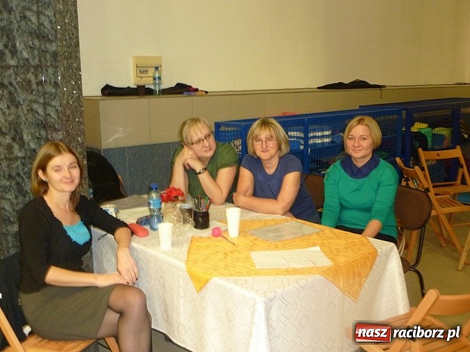 Zdjęcie w galerii na portalu naszraciborz.pl: Pływanie: Międzynarodowy Mikołaj na pływalni SMS-u wiadomości z regionu