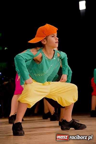 Zdjęcie w galerii na portalu naszraciborz.pl: Pełna widownia na świątecznym koncercie Źródła. Stowarzyszenie ma już 15 lat! wiadomości z regionu