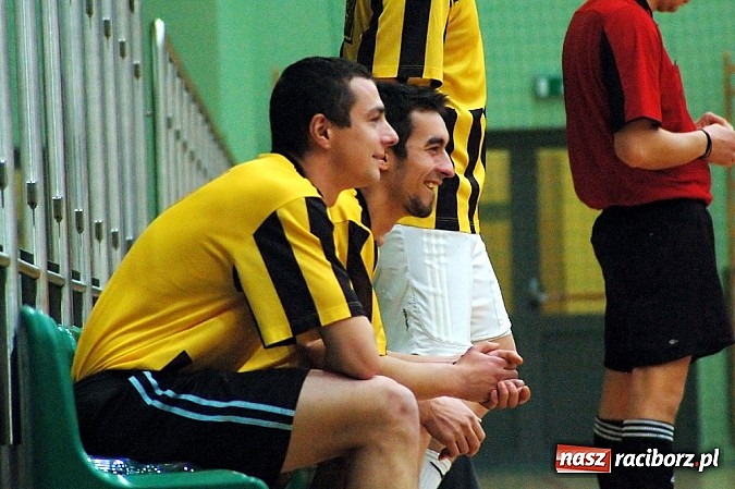 Zdjęcie w galerii na portalu naszraciborz.pl: HLPN: Nerwowo i czerwono w meczu ProAktywnych.com wiadomości z regionu