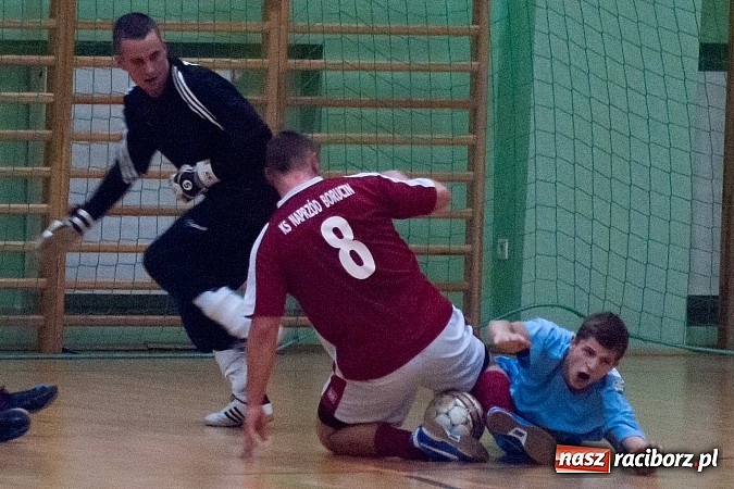 Zdjęcie w galerii na portalu naszraciborz.pl: HLPN: Nerwowo i czerwono w meczu ProAktywnych.com wiadomości z regionu