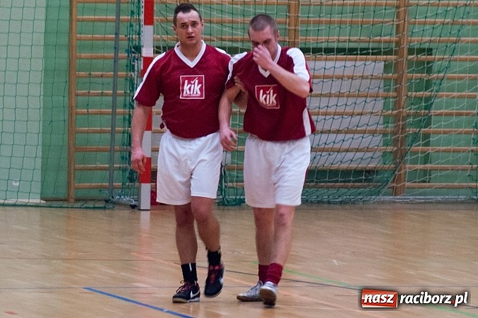 Zdjęcie w galerii na portalu naszraciborz.pl: HLPN: Nerwowo i czerwono w meczu ProAktywnych.com wiadomości z regionu