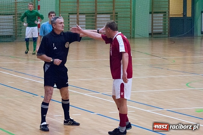 Zdjęcie w galerii na portalu naszraciborz.pl: HLPN: Nerwowo i czerwono w meczu ProAktywnych.com wiadomości z regionu