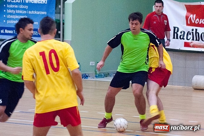 Zdjęcie w galerii na portalu naszraciborz.pl: HLPN: Nerwowo i czerwono w meczu ProAktywnych.com wiadomości z regionu
